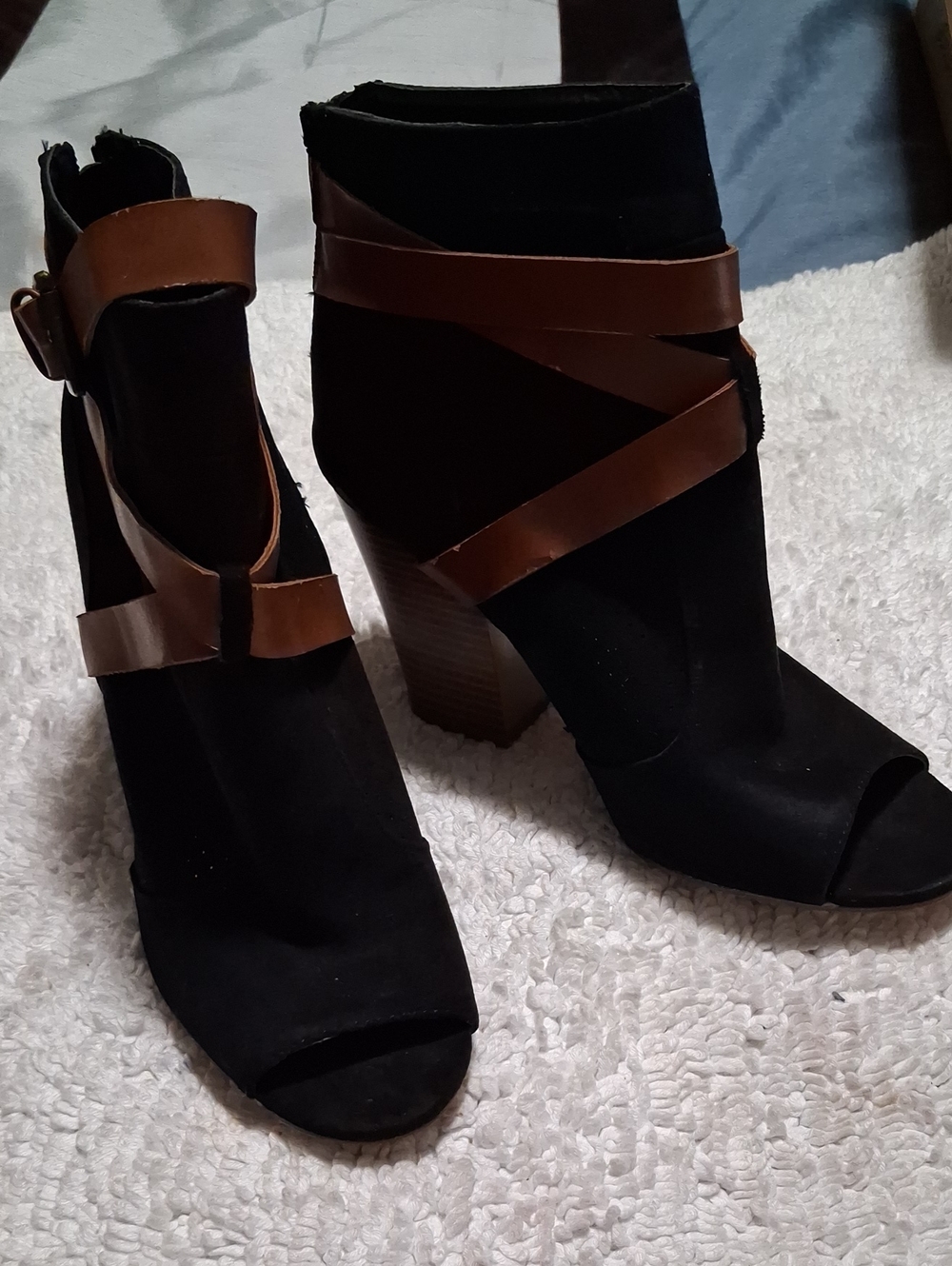 JustFab Black Open-Toe Ankle Heels with Brown Wrap Straps